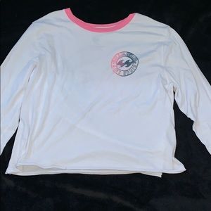 Large, billabong crop/ long sleeve T-shirt